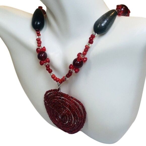 Vintage Hippie Bohemian Red Beaded Pendant Statement Necklace 24”Wood Artesian - Picture 11 of 16